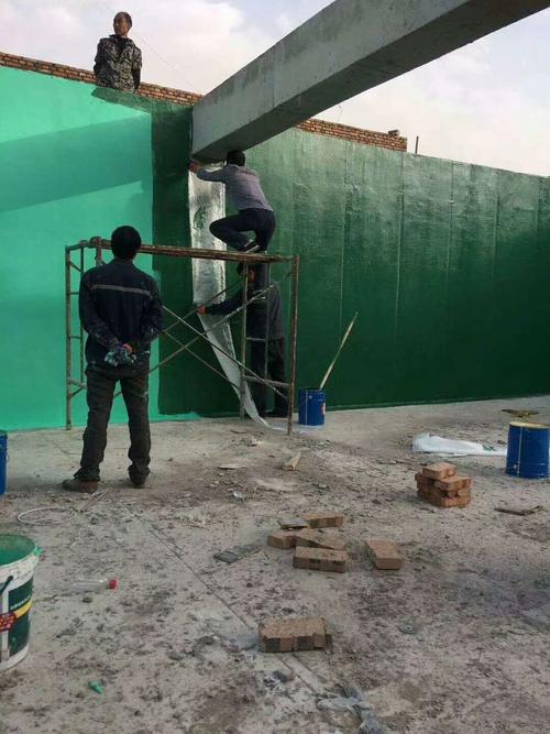 津市针对老旧车间地面普遍存在的起砂、裂缝问题